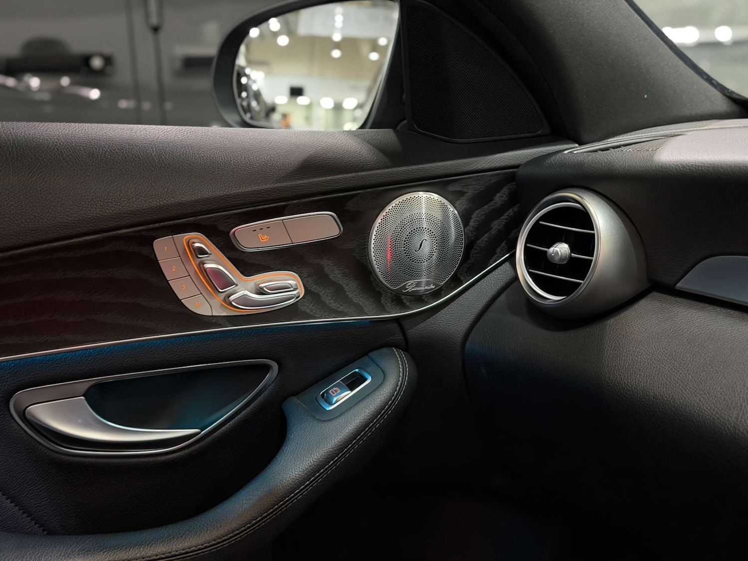 Used Mercedes-Benz C Class 2018 for sale - 76253836: Photo 45