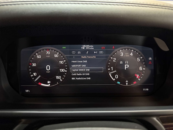 Used Land Rover Defender 110 2021 for sale - 75634111: Photo 41