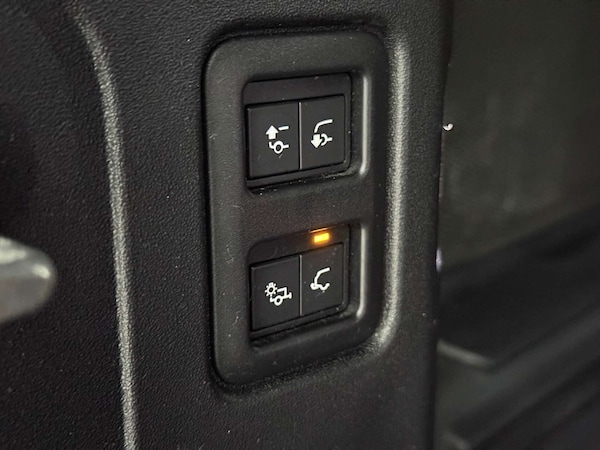 Used Land Rover Defender 110 2021 for sale - 75634111: Photo 59