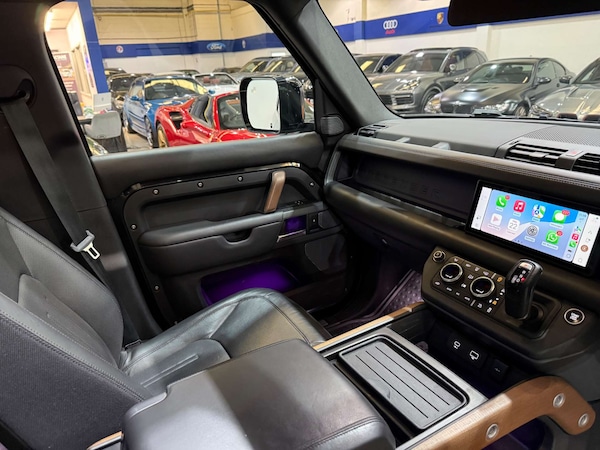 Used Land Rover Defender 110 2021 for sale - 75634111: Photo 66