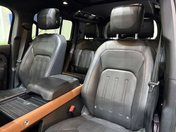 Used Land Rover Defender 110 2021 for sale - 75634111: Photo 6