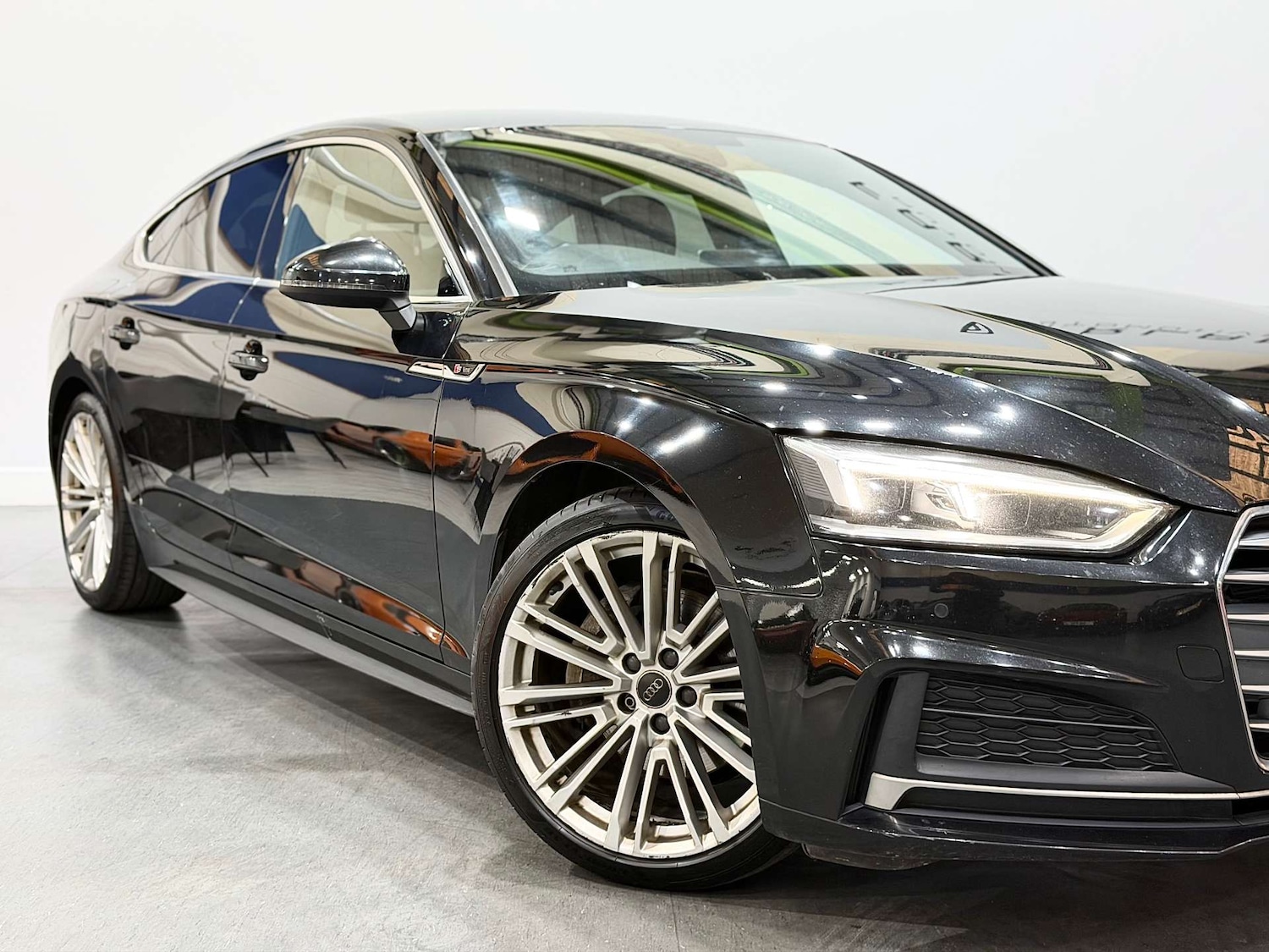 Used Audi A5 2017 for sale - 76682746: Photo 8