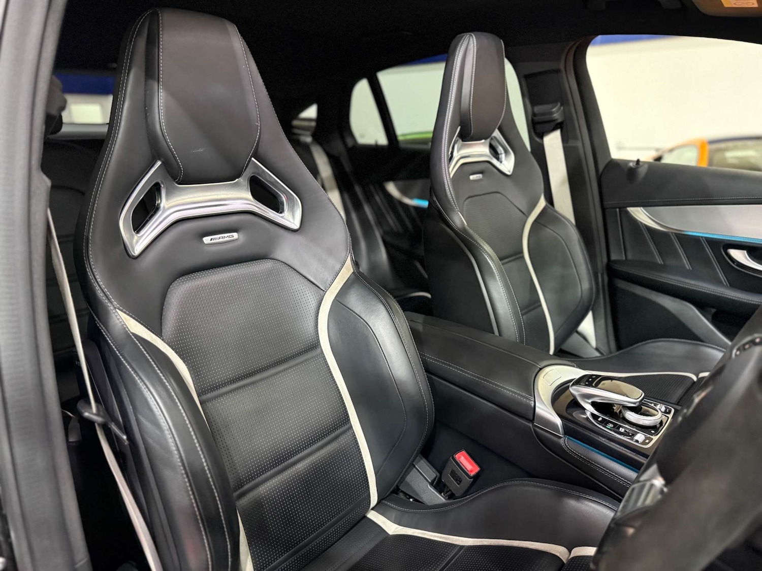 Used Mercedes-Benz GLC 2018 for sale - 76601830: Photo 31