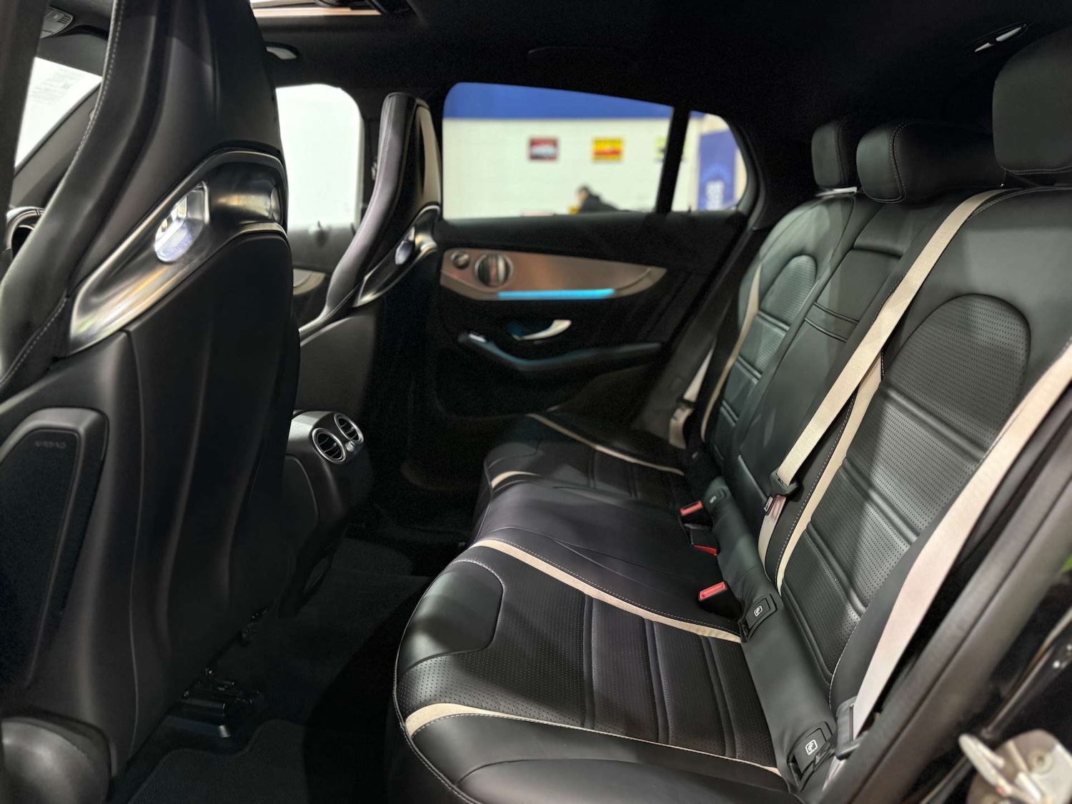 Used Mercedes-Benz GLC 2018 for sale - 76601830: Photo 36