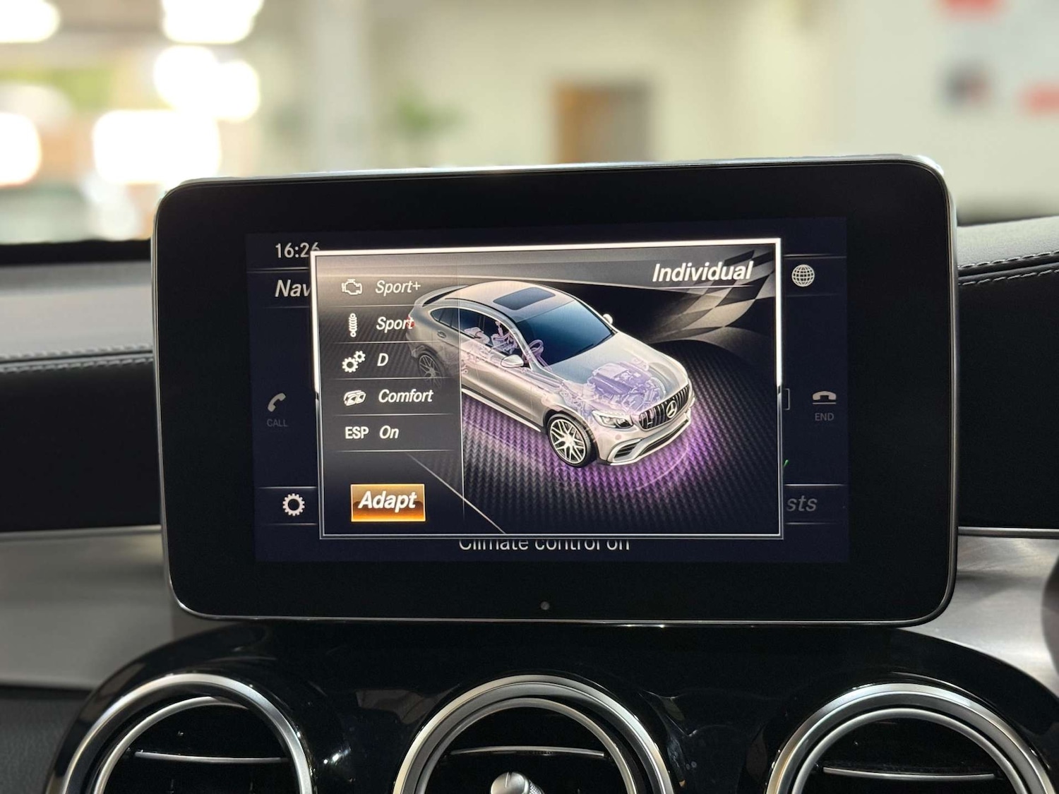 Used Mercedes-Benz GLC 2018 for sale - 76601830: Photo 50