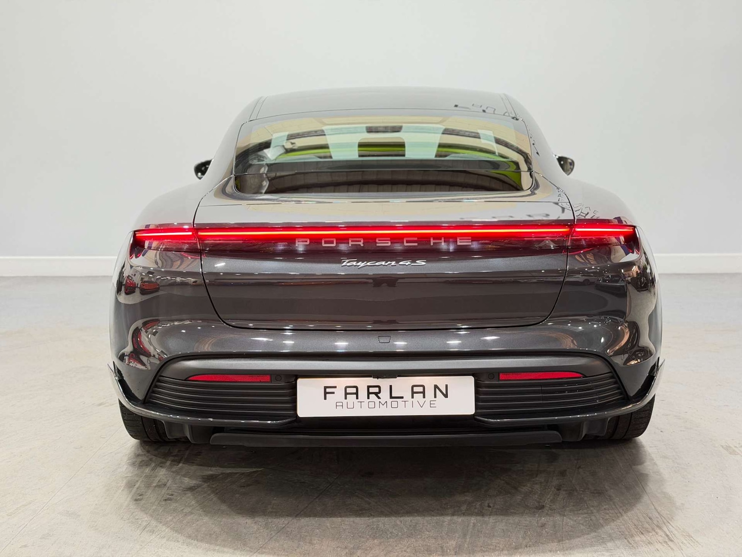 Used Porsche Taycan 2021 for sale - 77136389: Photo 24