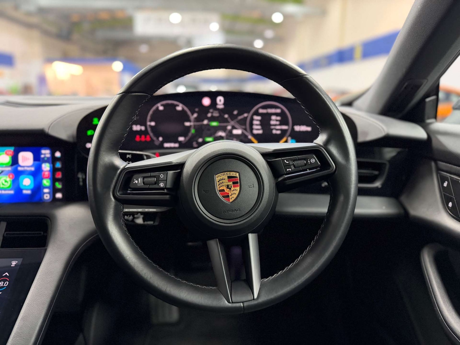 Used Porsche Taycan 2021 for sale - 77136389: Photo 32