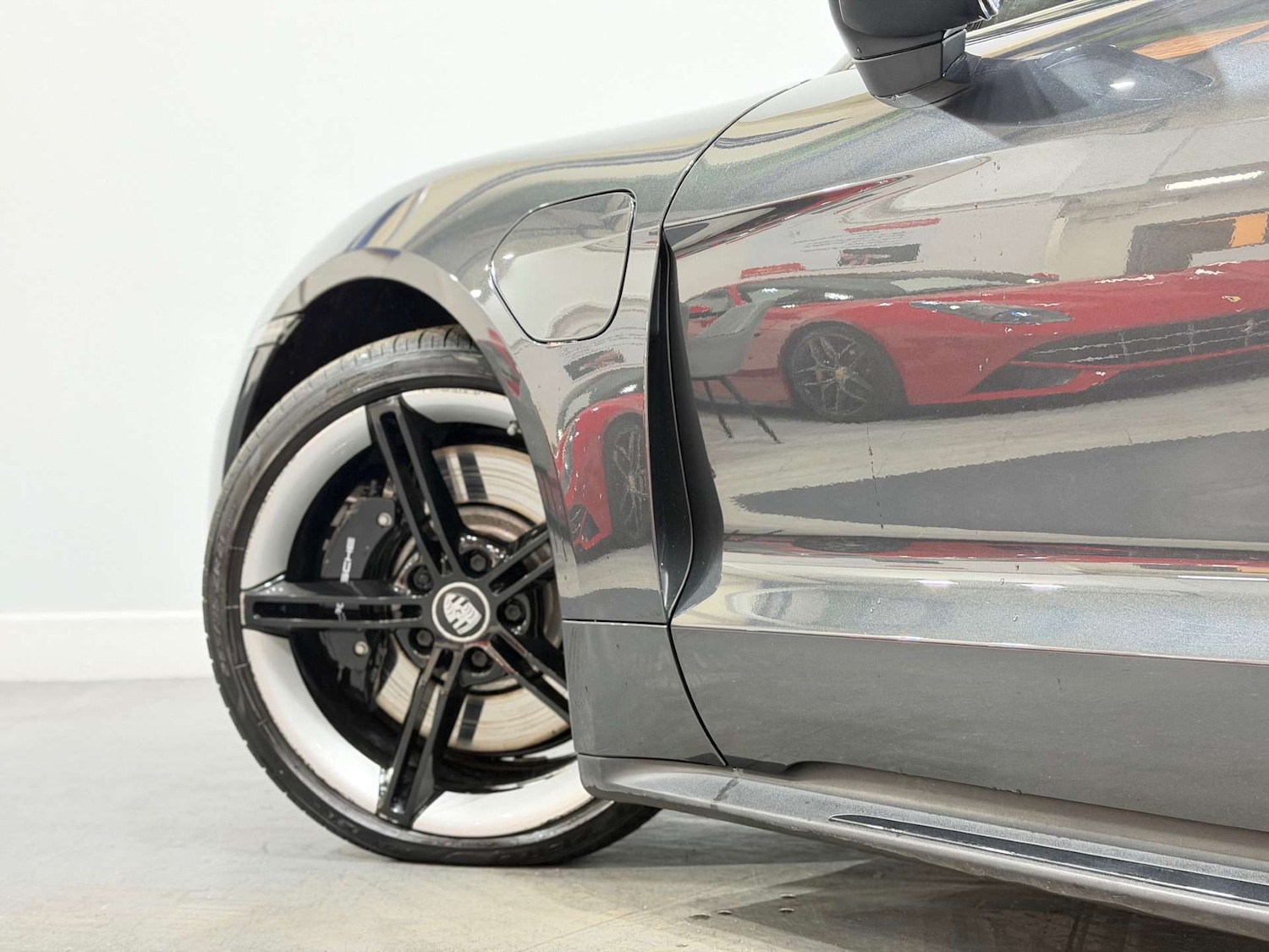 Used Porsche Taycan 2021 for sale - 77136389: Photo 49