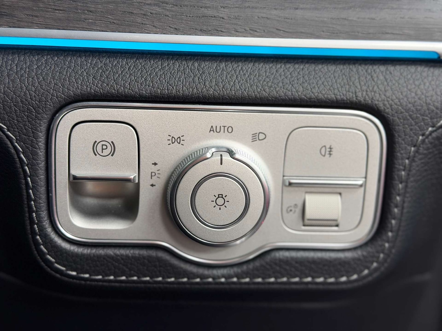 Used Mercedes-Benz GLE 2022 for sale - 76724008: Photo 68