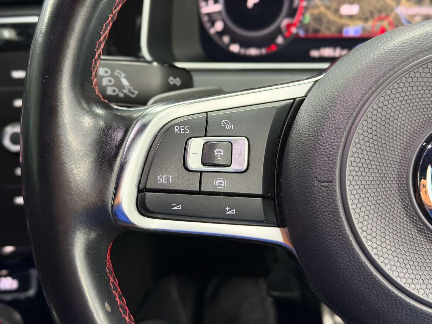 Used Volkswagen Golf 2019 for sale - 76560186: Photo 30