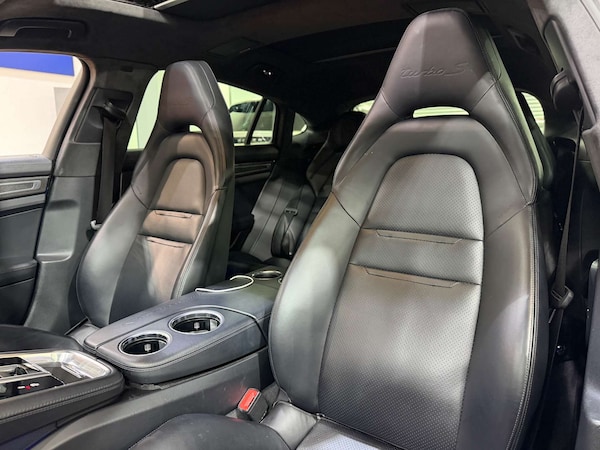 Used Porsche Panamera 2017 for sale - 76144443: Photo 27
