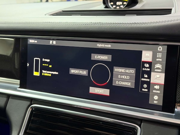 Used Porsche Panamera 2017 for sale - 76144443: Photo 45