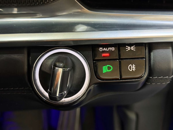 Used Porsche Panamera 2017 for sale - 76144443: Photo 51