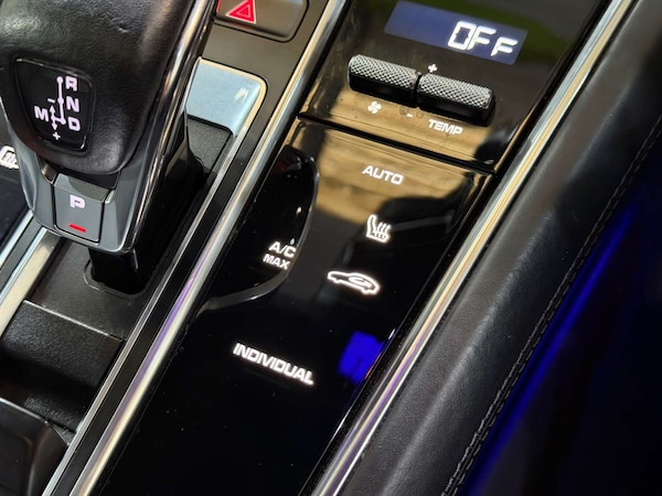 Used Porsche Panamera 2017 for sale - 76144443: Photo 55