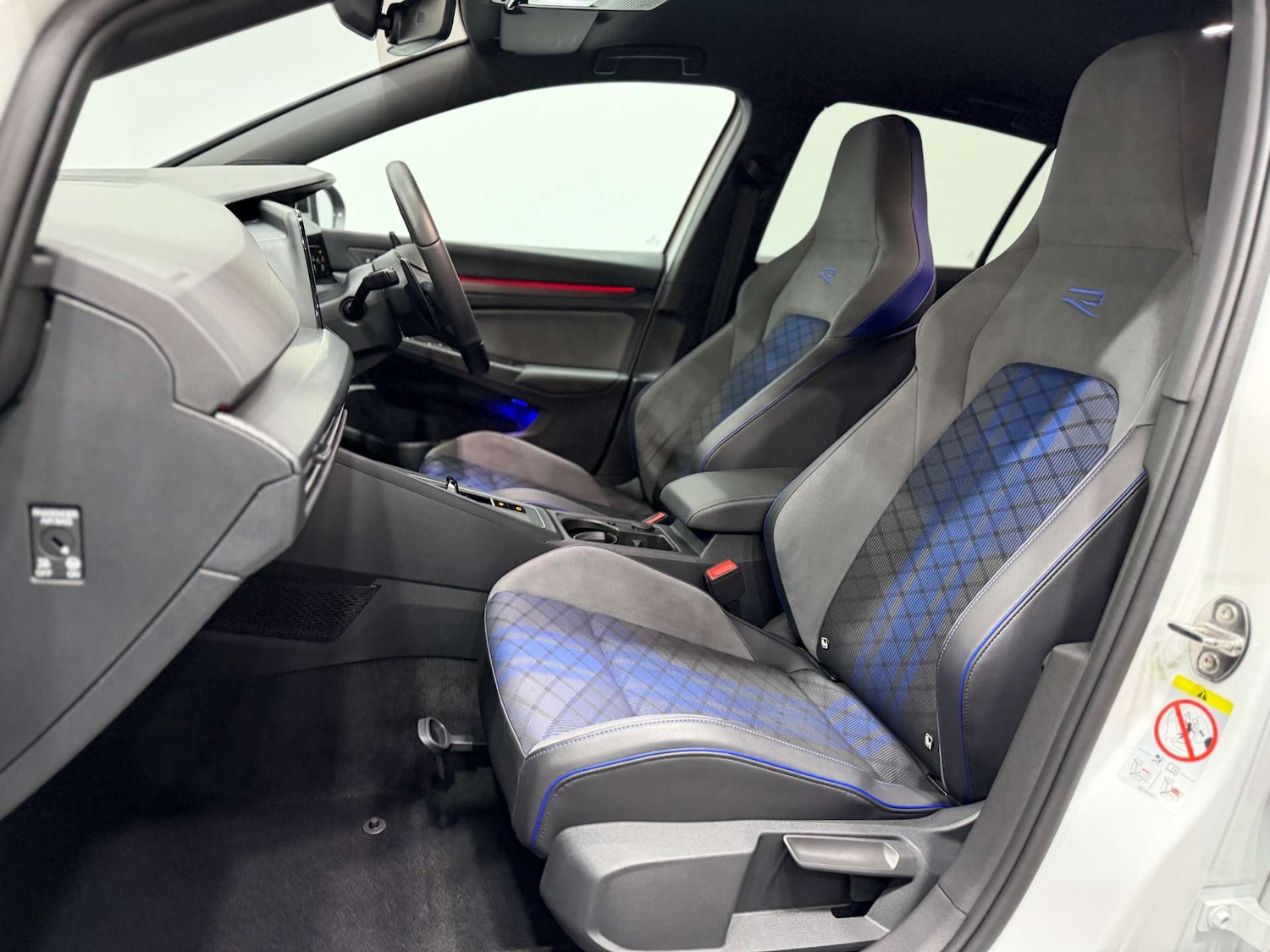 Used Volkswagen Golf 2022 for sale - 77022577: Photo 54