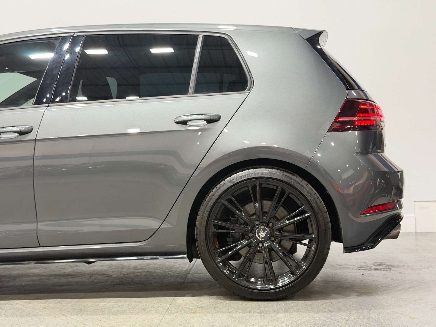 Used Volkswagen Golf 2019 for sale - 76863460: Photo 17