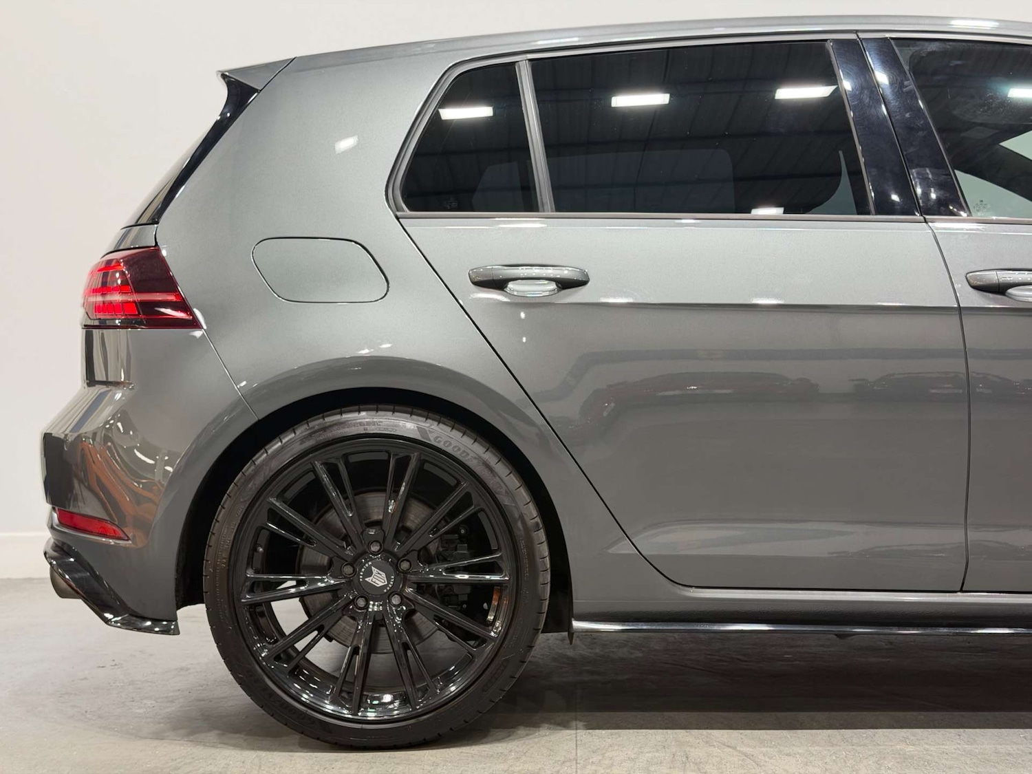 Used Volkswagen Golf 2019 for sale - 76863460: Photo 20