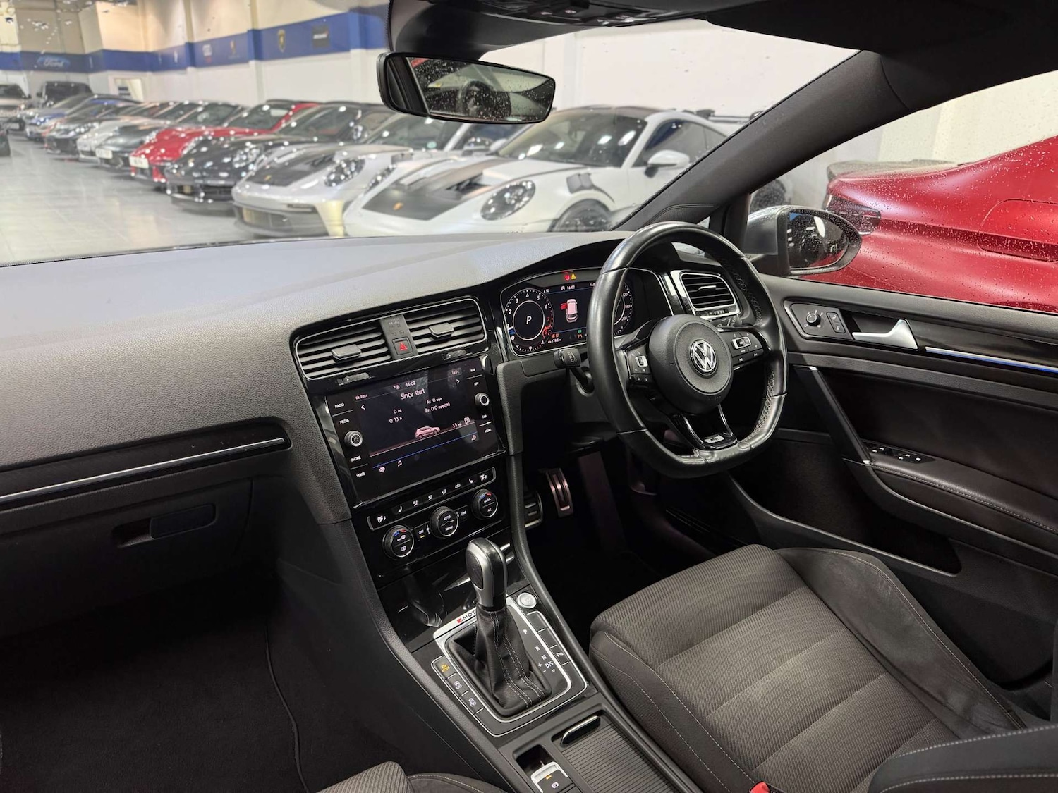 Used Volkswagen Golf 2019 for sale - 76863460: Photo 32