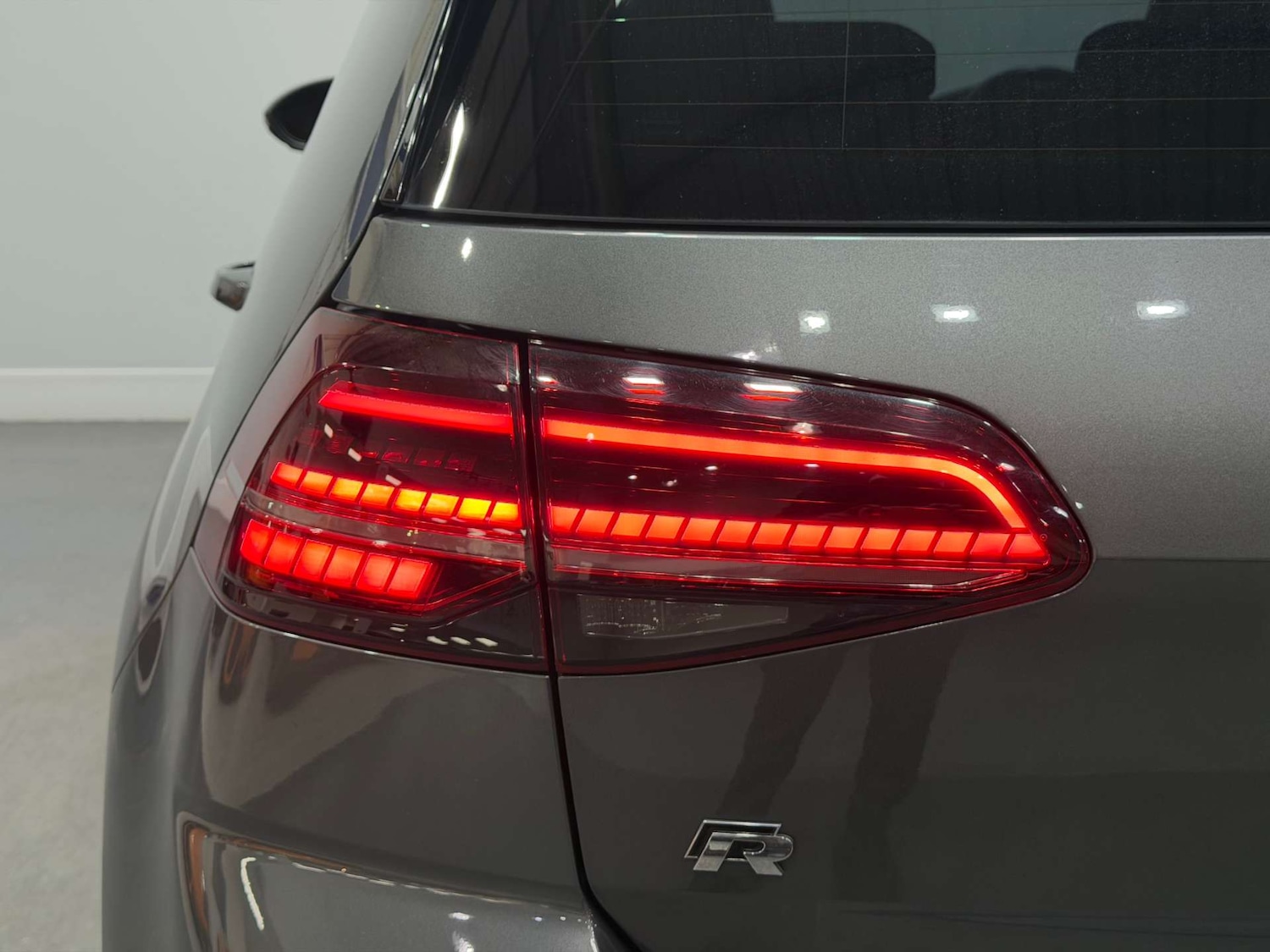 Used Volkswagen Golf 2019 for sale - 76863460: Photo 55