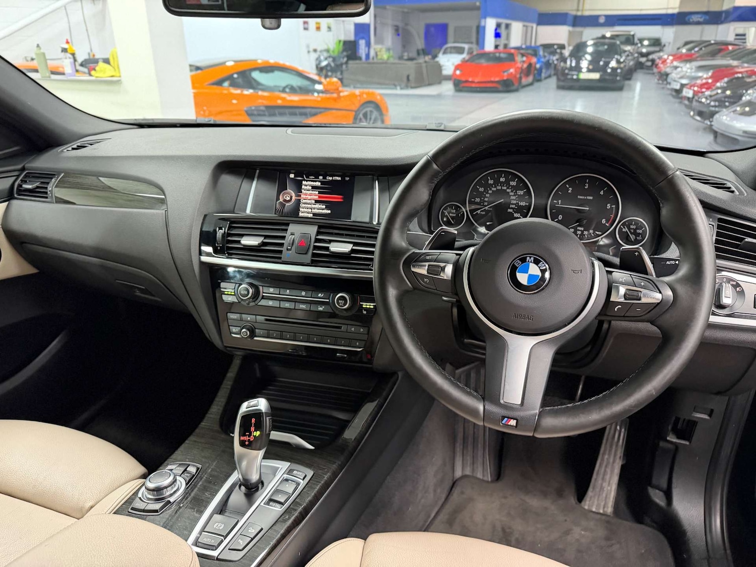 Used BMW X4 2017 for sale - 76726109: Photo 2