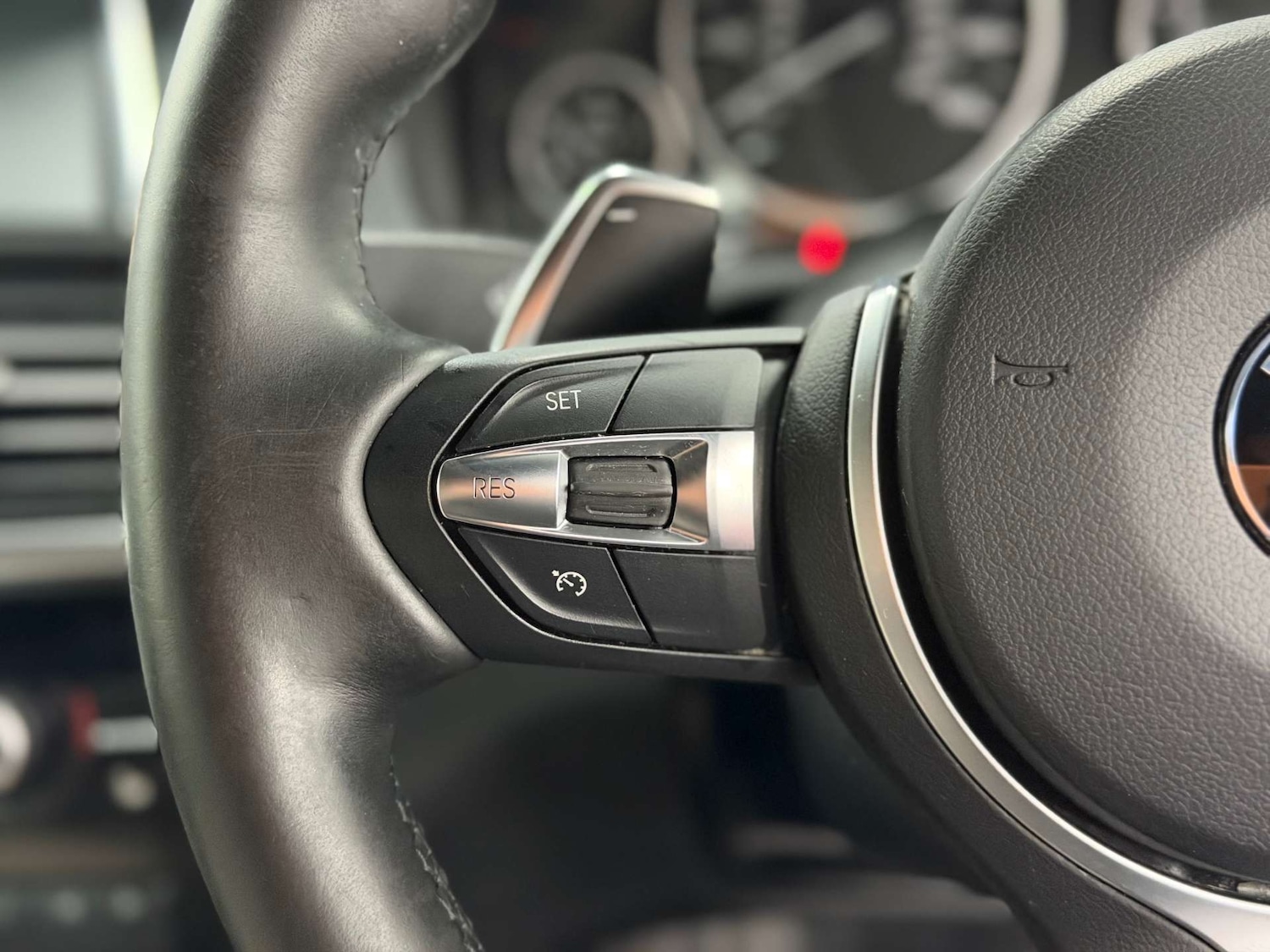 Used BMW X4 2017 for sale - 76726109: Photo 32