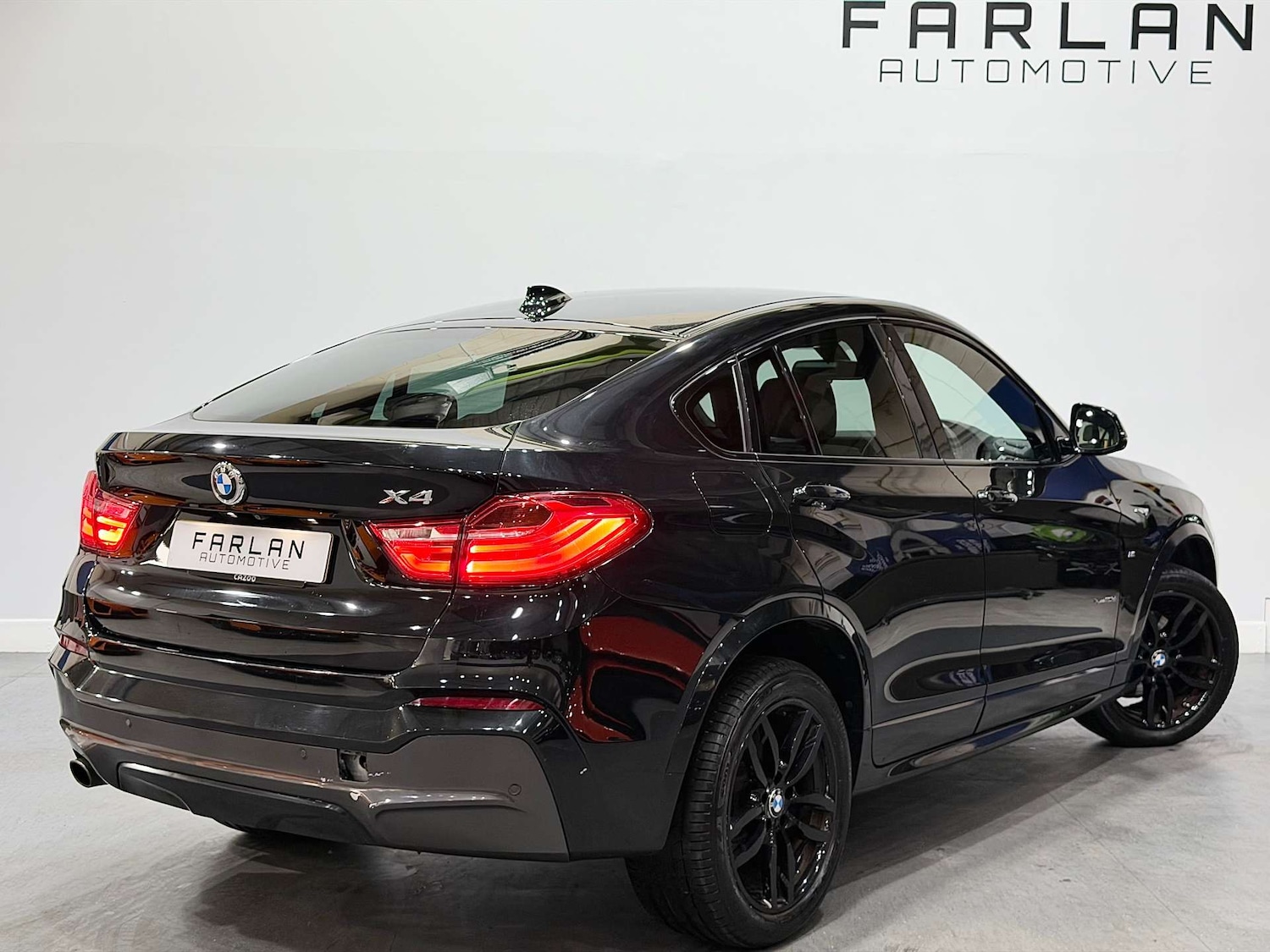 Used BMW X4 2017 for sale - 76726109: Photo 4