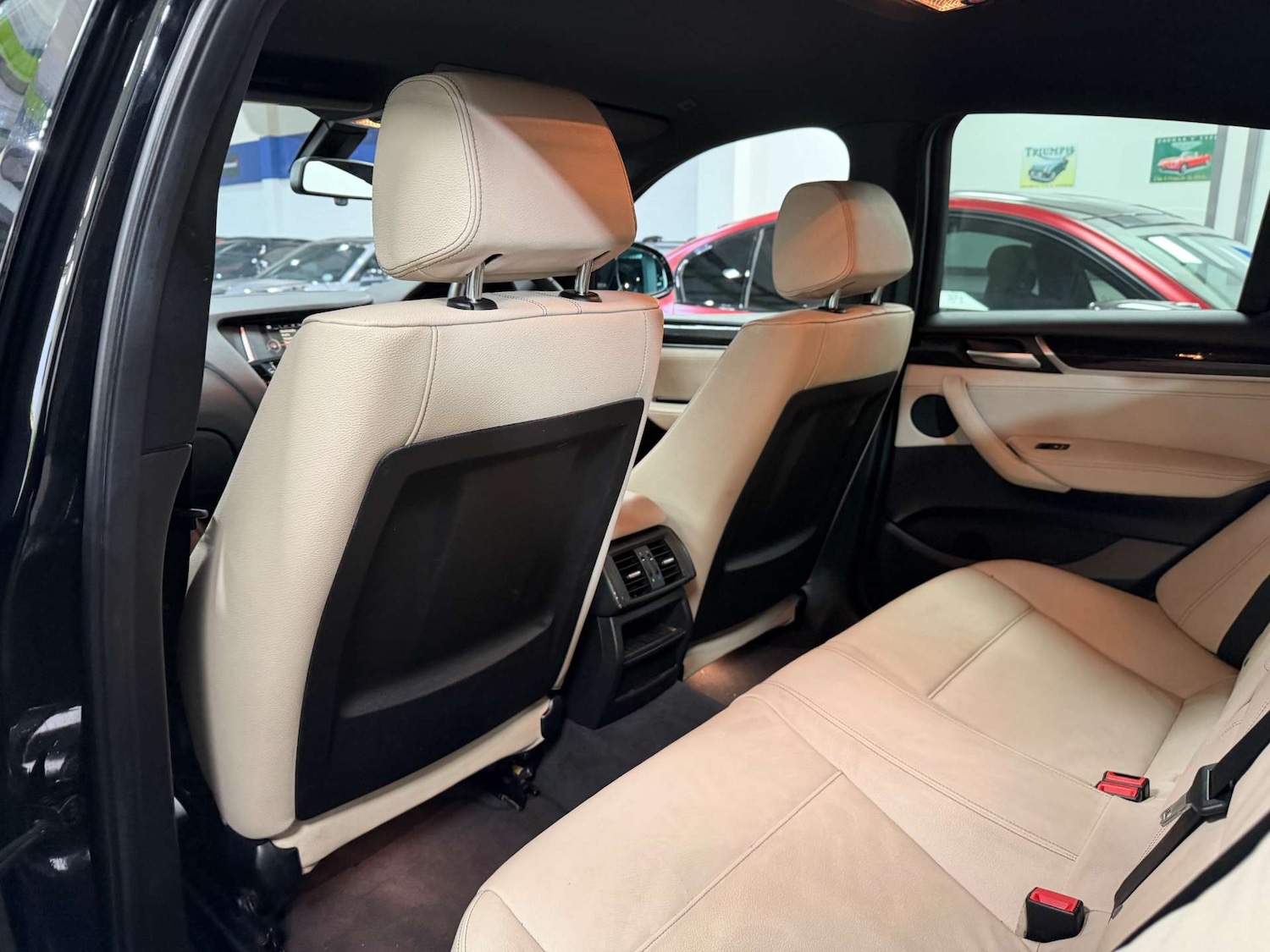 Used BMW X4 2017 for sale - 76726109: Photo 40