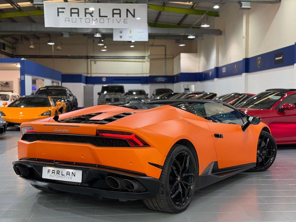 Used Lamborghini Huracan 2017 for sale - 76198695: Photo 4