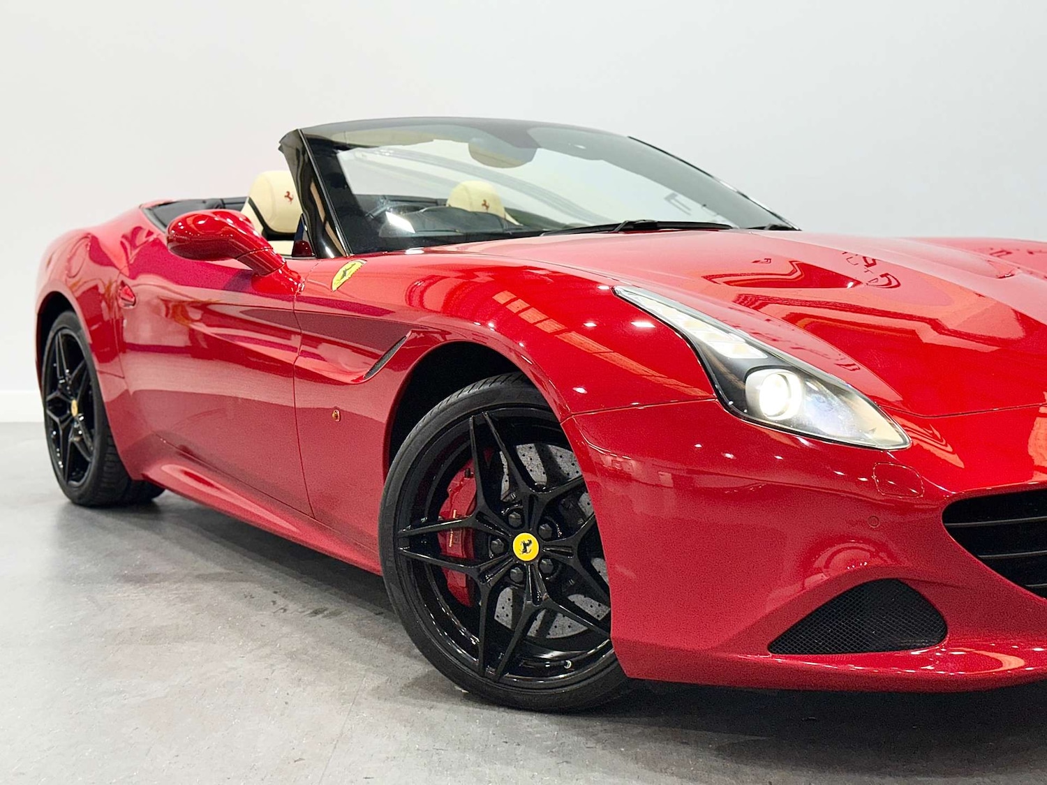 Used Ferrari California 2018 for sale - 76601777: Photo 10