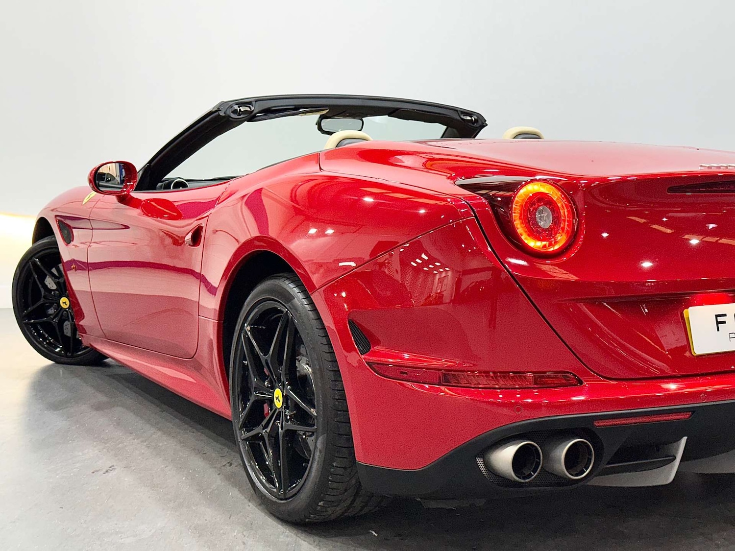 Used Ferrari California 2018 for sale - 76601777: Photo 32