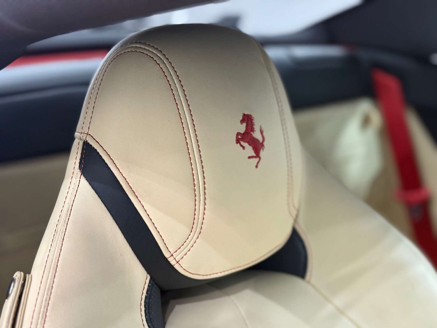 Used Ferrari California 2018 for sale - 76601777: Photo 50