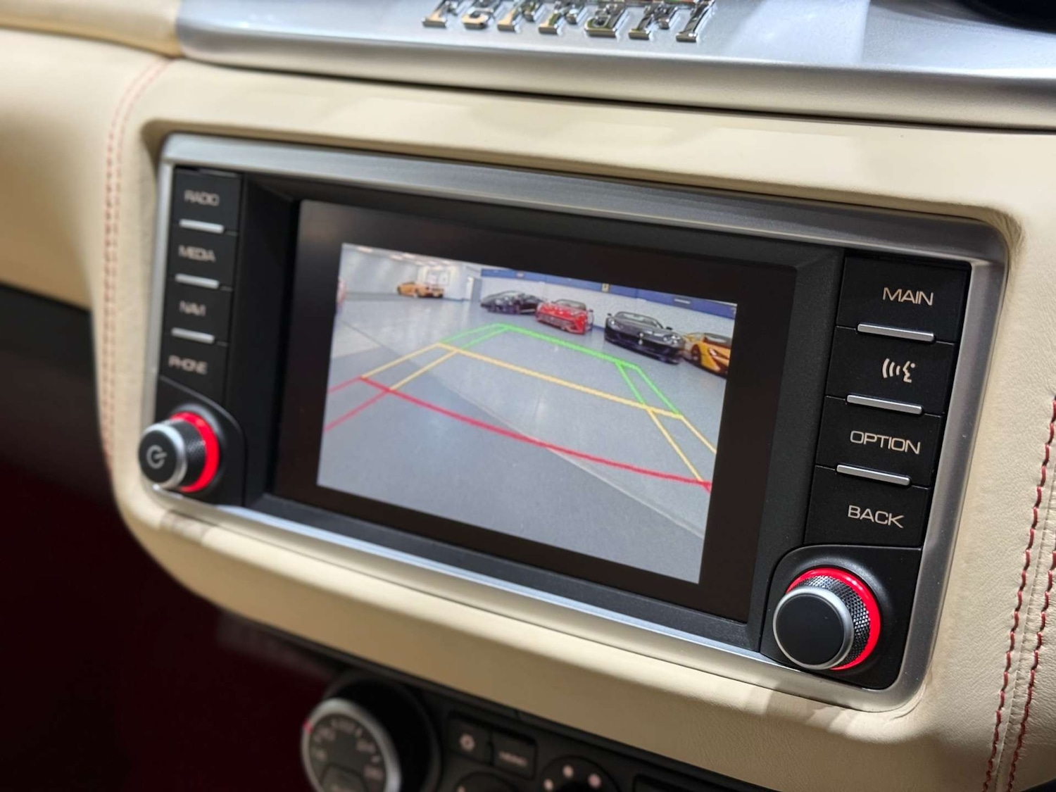 Used Ferrari California 2018 for sale - 76601777: Photo 60