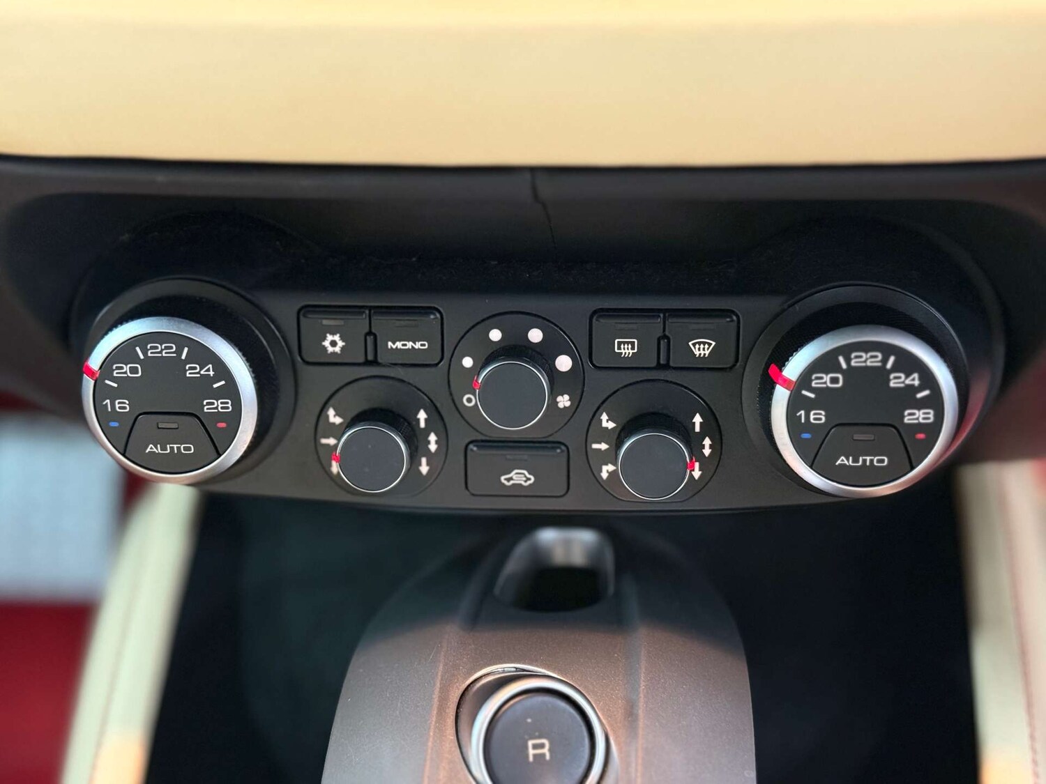 Used Ferrari California 2018 for sale - 76601777: Photo 63