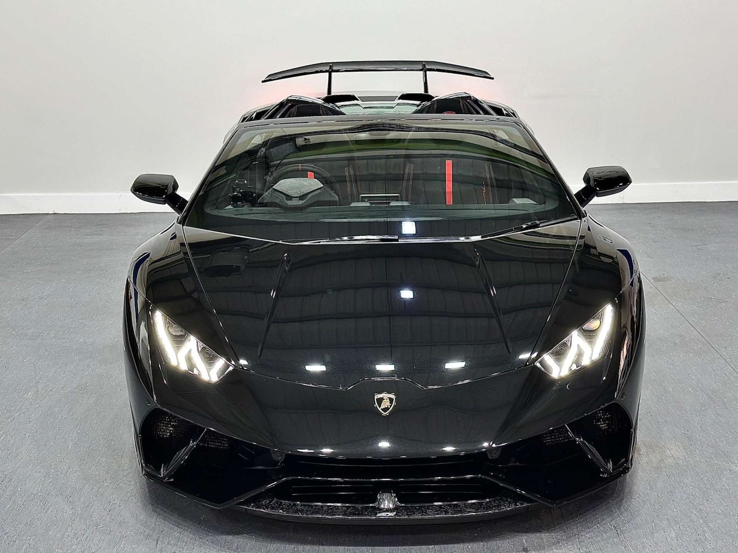 Used Lamborghini Huracan 2019 for sale - 76363665: Photo 74