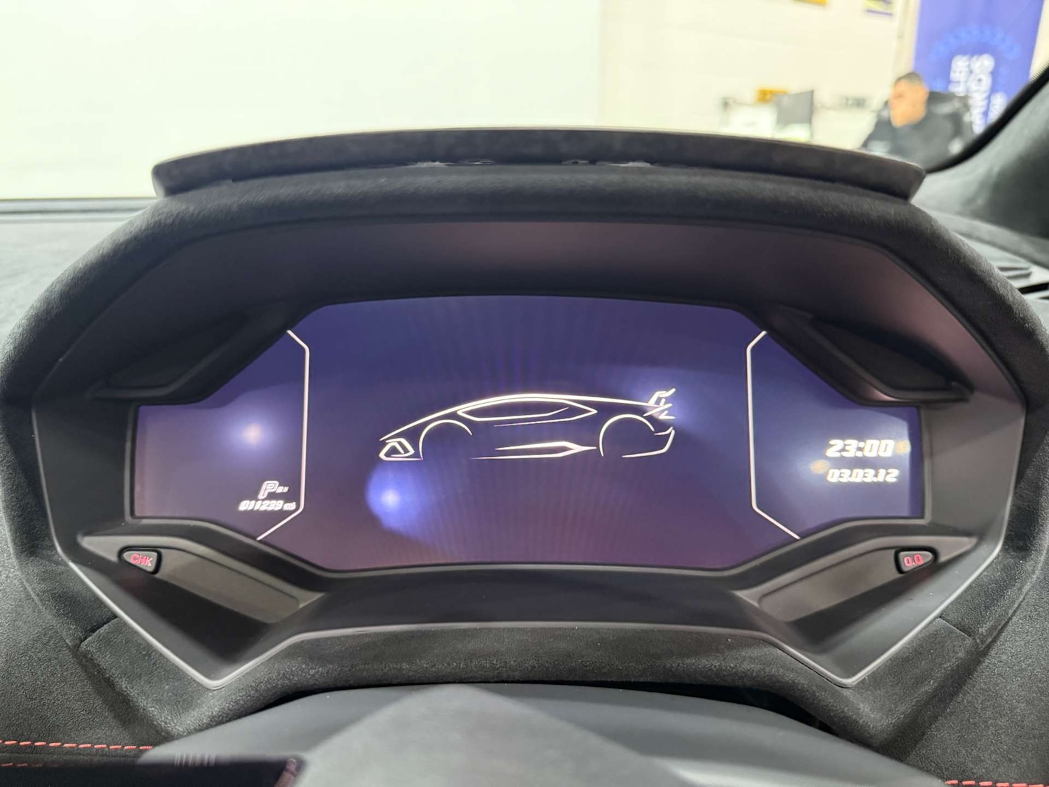 Used Lamborghini Huracan 2019 for sale - 76363665: Photo 93