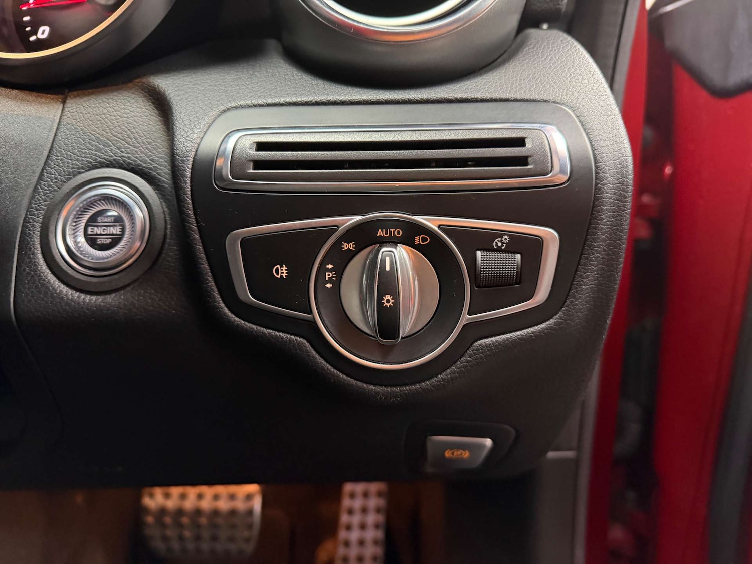 Used Mercedes-Benz C Class 2018 for sale - 77038543: Photo 39