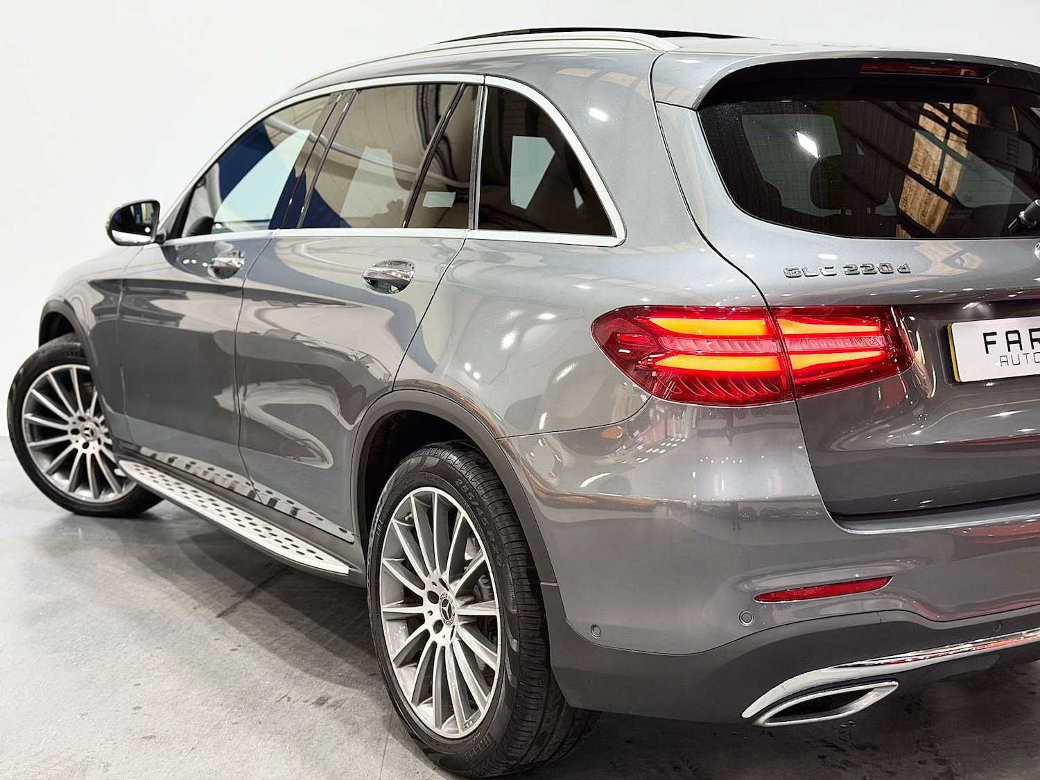 Used Mercedes-Benz GLC 2017 for sale - 76694802: Photo 22