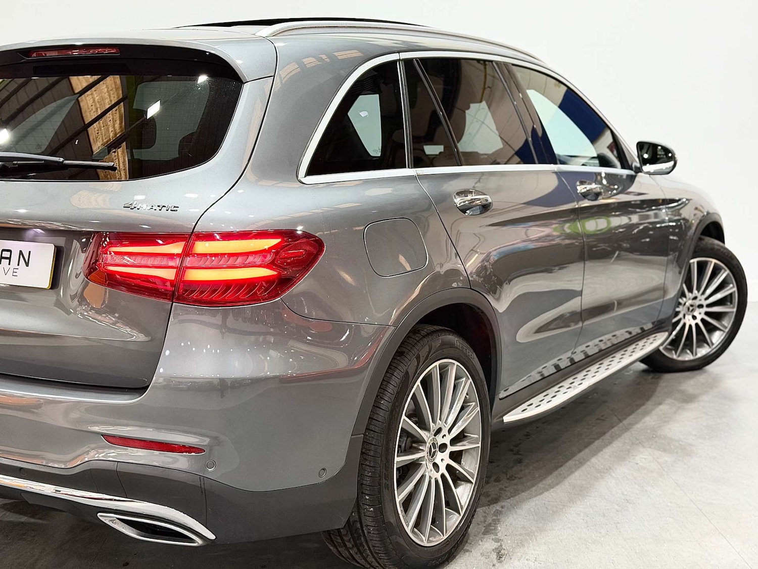 Used Mercedes-Benz GLC 2017 for sale - 76694802: Photo 28