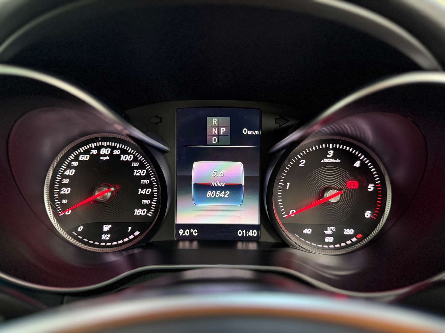 Used Mercedes-Benz GLC 2017 for sale - 76694802: Photo 32