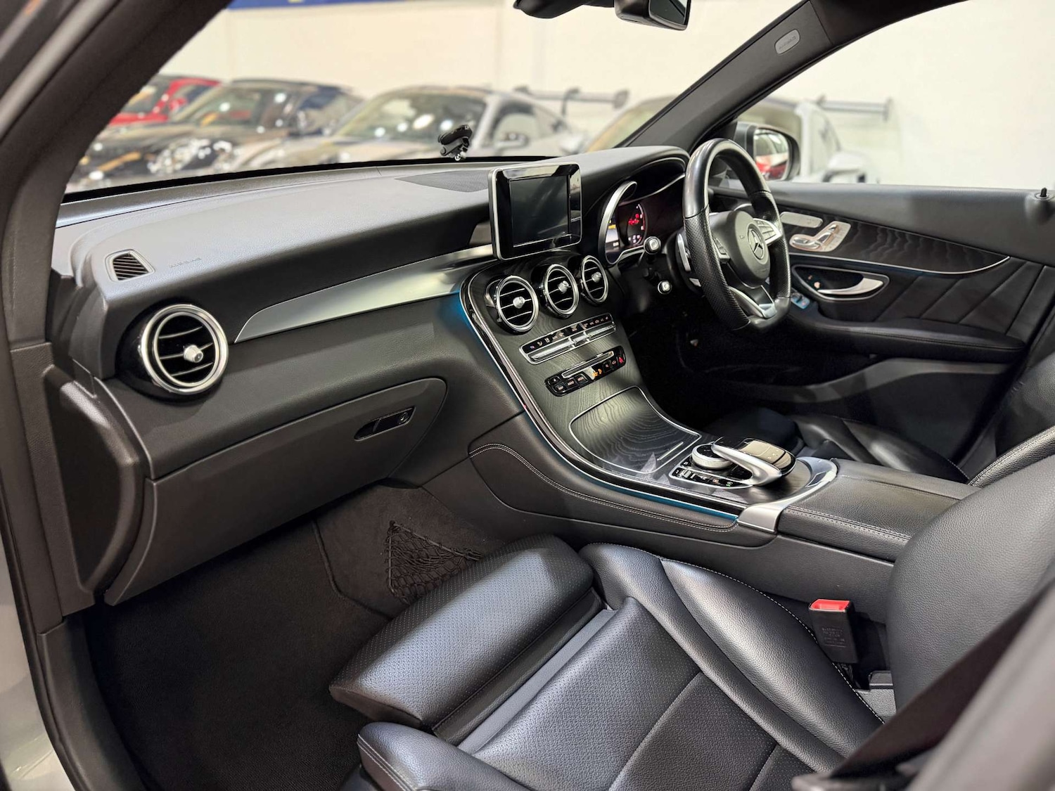 Used Mercedes-Benz GLC 2017 for sale - 76694802: Photo 37