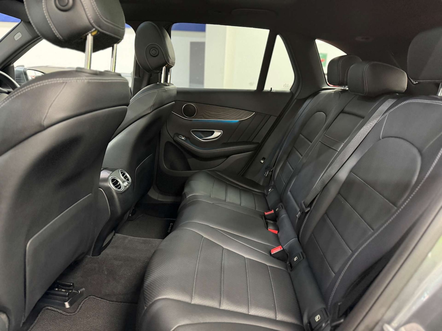 Used Mercedes-Benz GLC 2017 for sale - 76694802: Photo 39