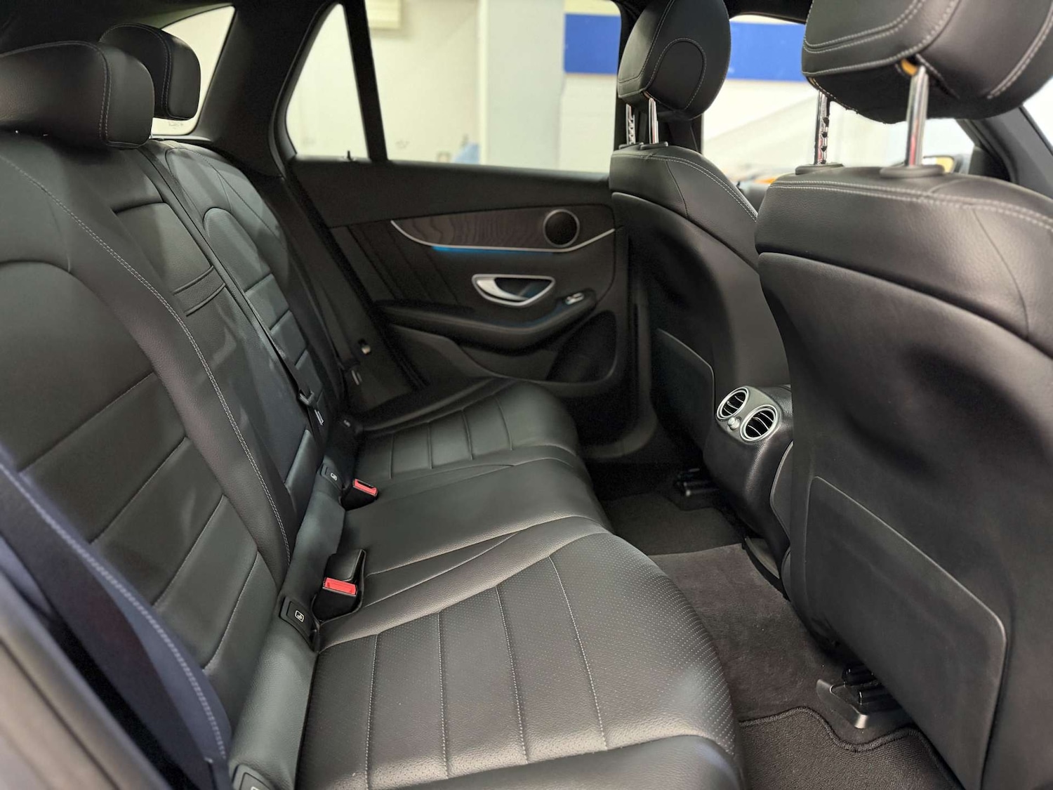 Used Mercedes-Benz GLC 2017 for sale - 76694802: Photo 42