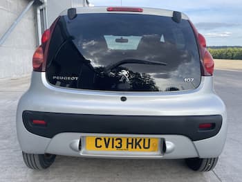 Used Peugeot 107 2013 for sale - 79697240: Photo