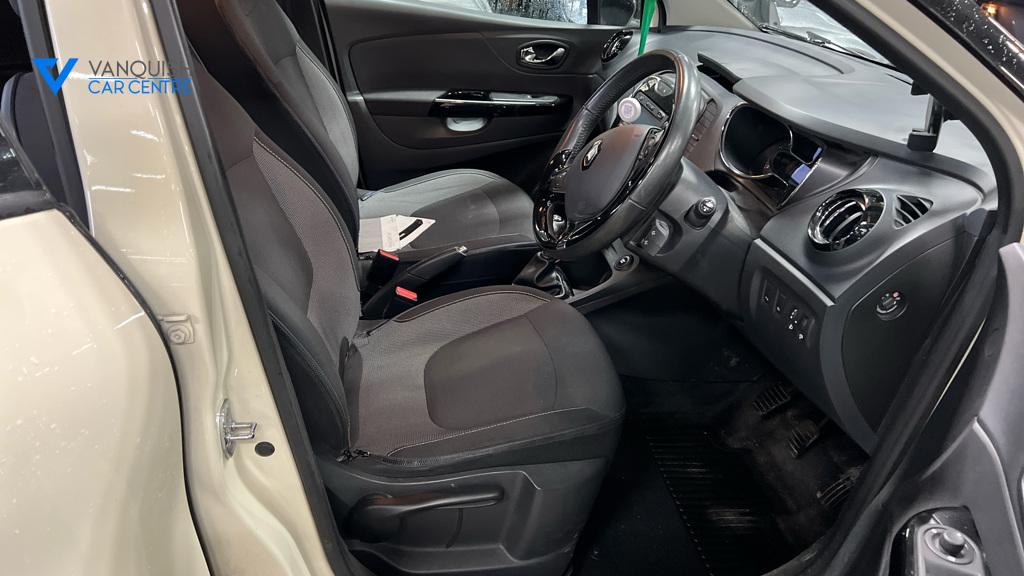 Used Renault Captur 2016 for sale - 77054820: Photo 3