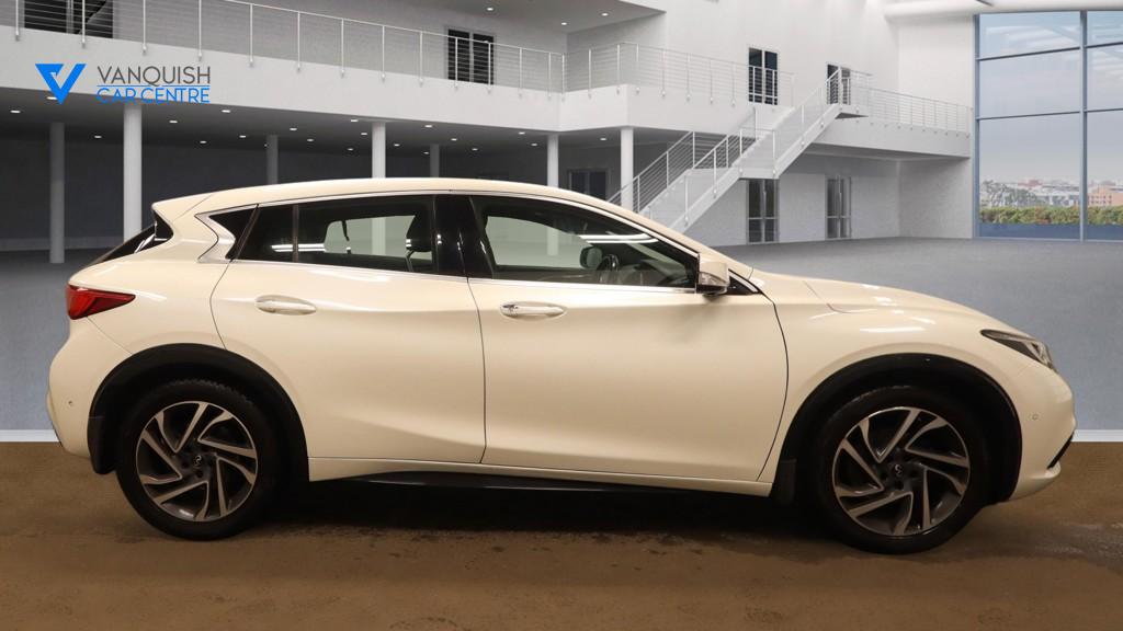 Used Infiniti Q30 2018 for sale - 77988620: Photo 5