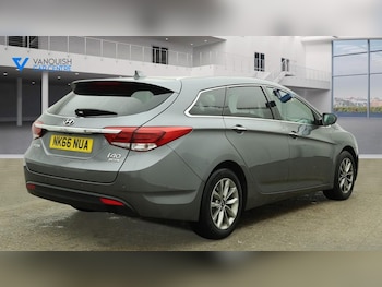 Used Hyundai i40 2016 for sale - 77093999: Photo