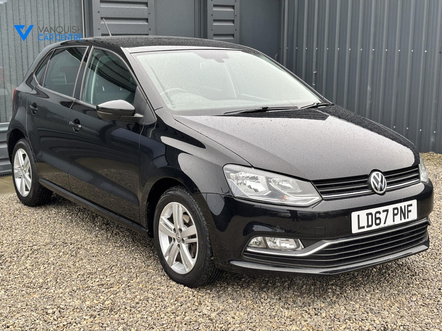 Used Volkswagen Polo 2017 for sale - 76882177: Photo 2
