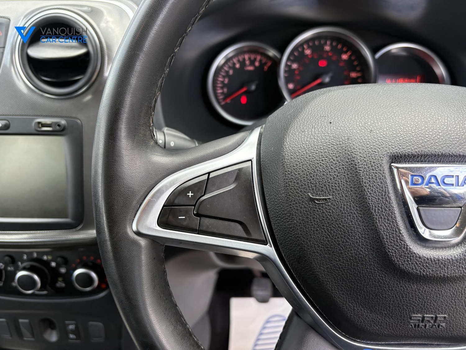 Used Dacia Sandero Stepway 2020 for sale - 76616113: Photo 22