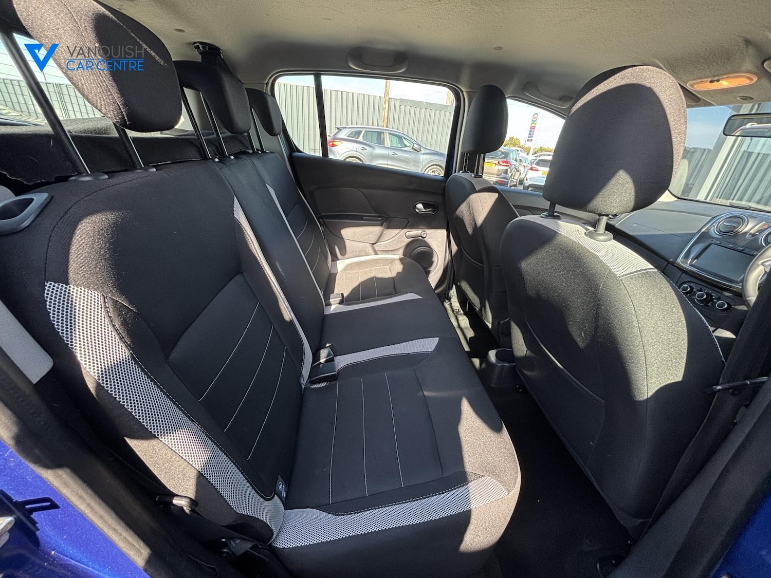 Used Dacia Sandero Stepway 2020 for sale - 76616113: Photo 38