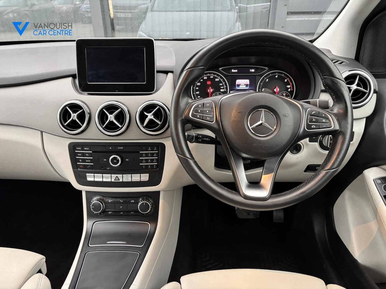 Used Mercedes-Benz B Class 2016 for sale - 76616106: Photo 28